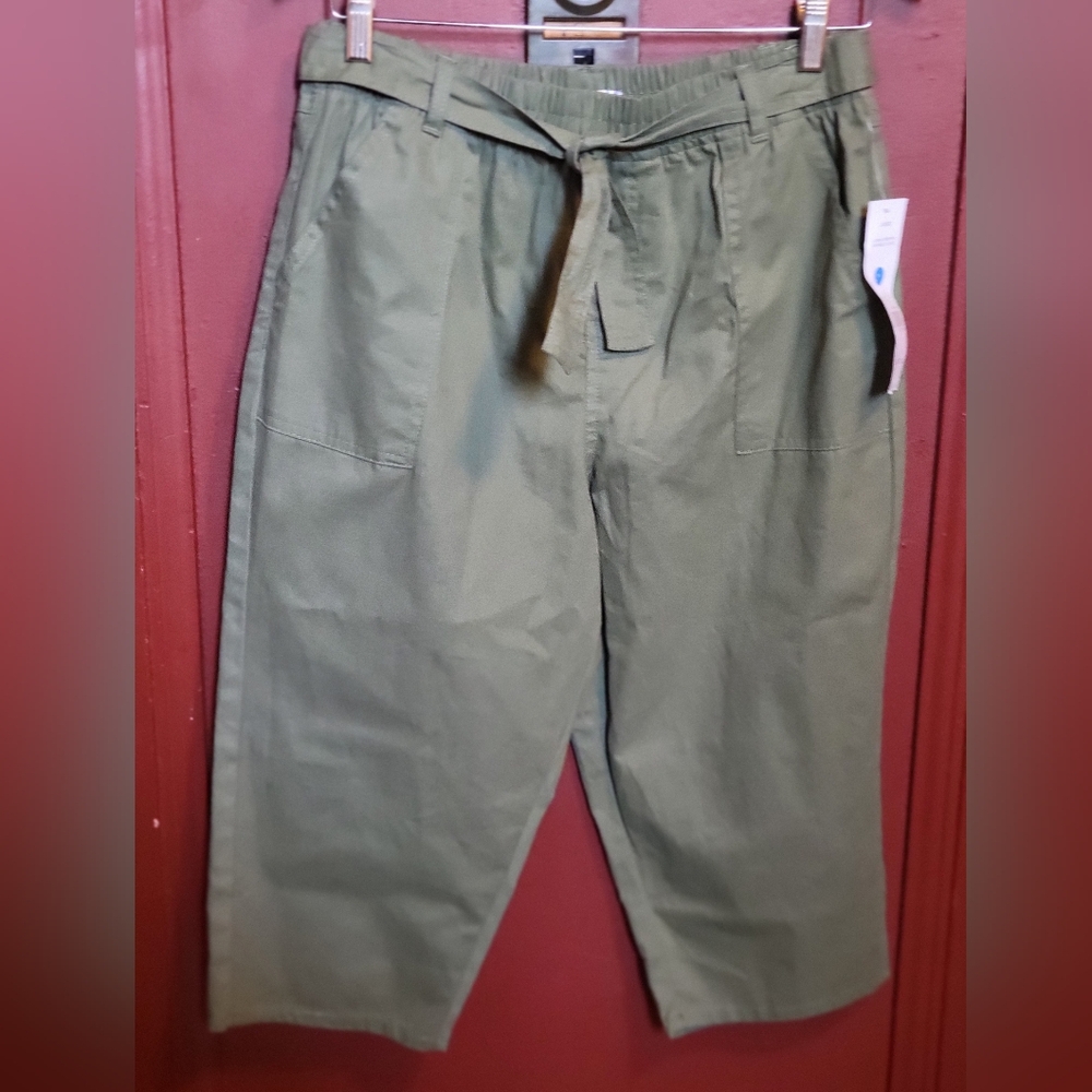 Just Be Women's Belted Straight Leg Crop Pants in Olive Green Size XL